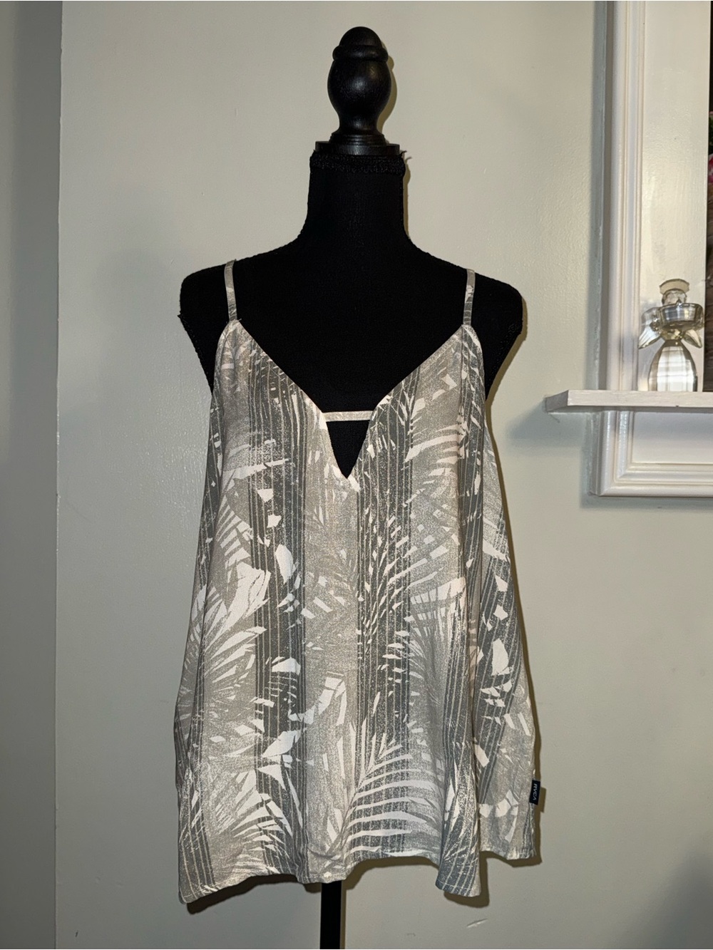 RVCA Gray and White Palm-Print V-Neck Camisole